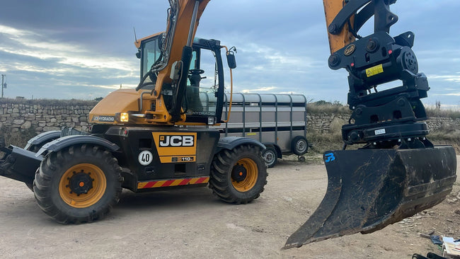 GRB-6-R Rotating 360° Scandinavian Excavator Grading Bucket - 6-10 Tonne