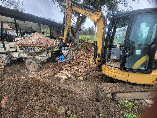 BB5 Buffalo Excavator Crushing Bucket - 4-6 Tonne